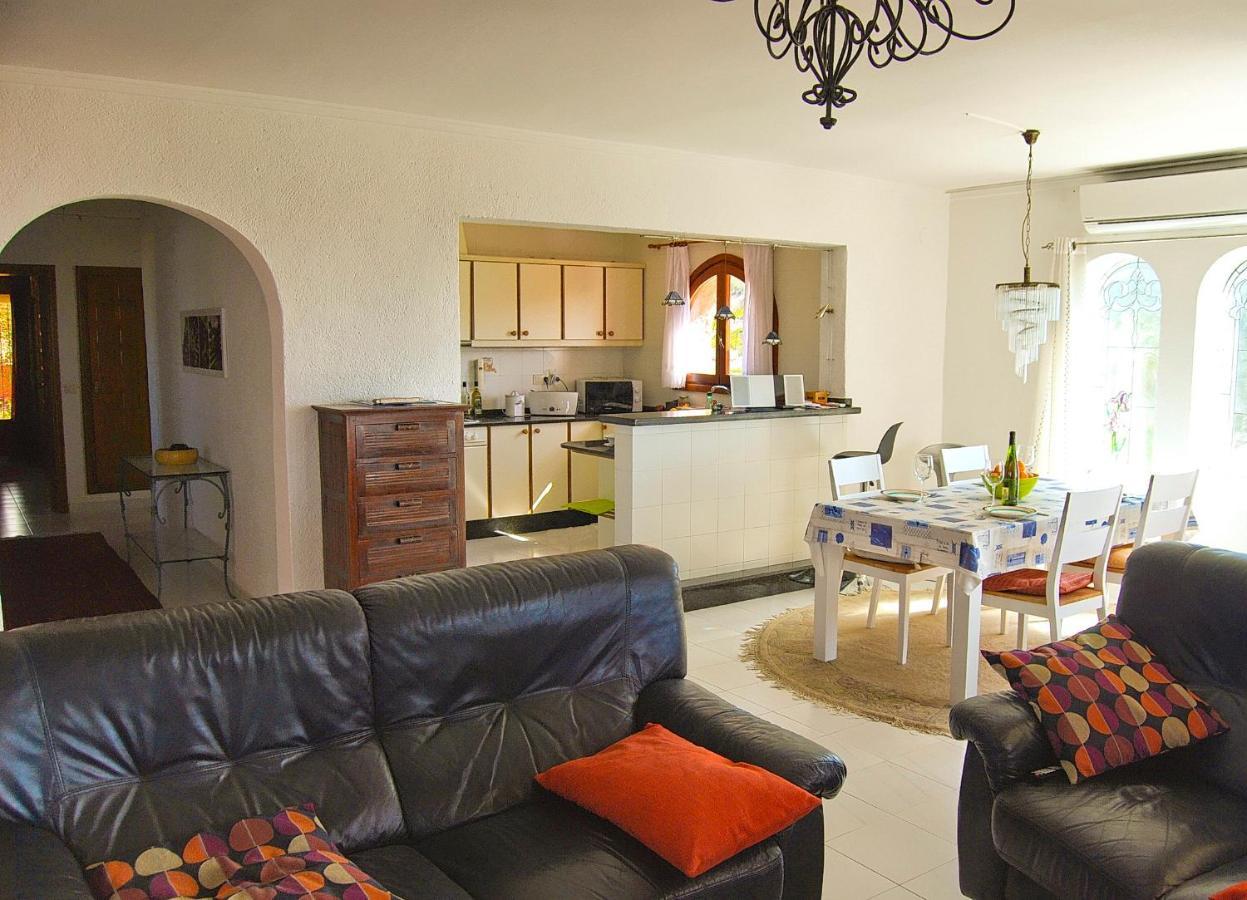 Villa Linda Vista - Stunning Views - By Holiday Rentals Villamar 베니타첼 외부 사진